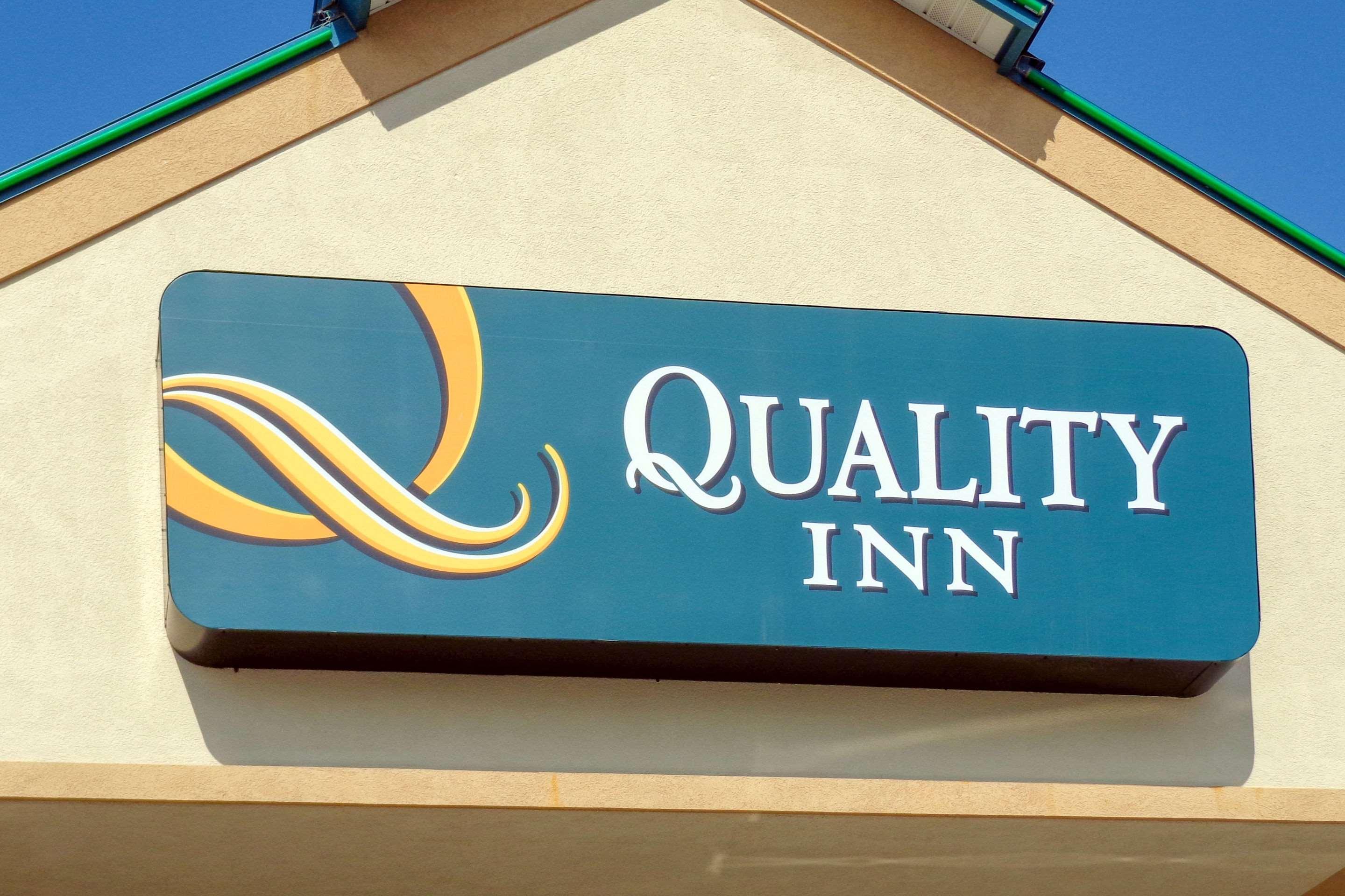 האברה Quality Inn מראה חיצוני תמונה